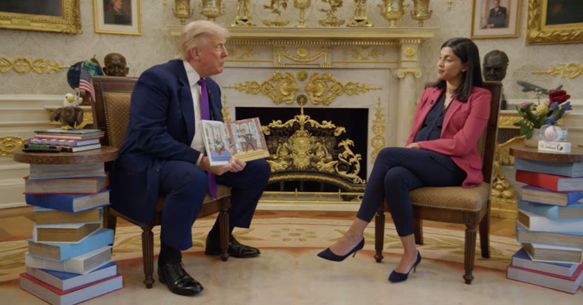 Trump Stuns Podcast Audience With Wild President Reunion Super Bowl Watch-Party Idea