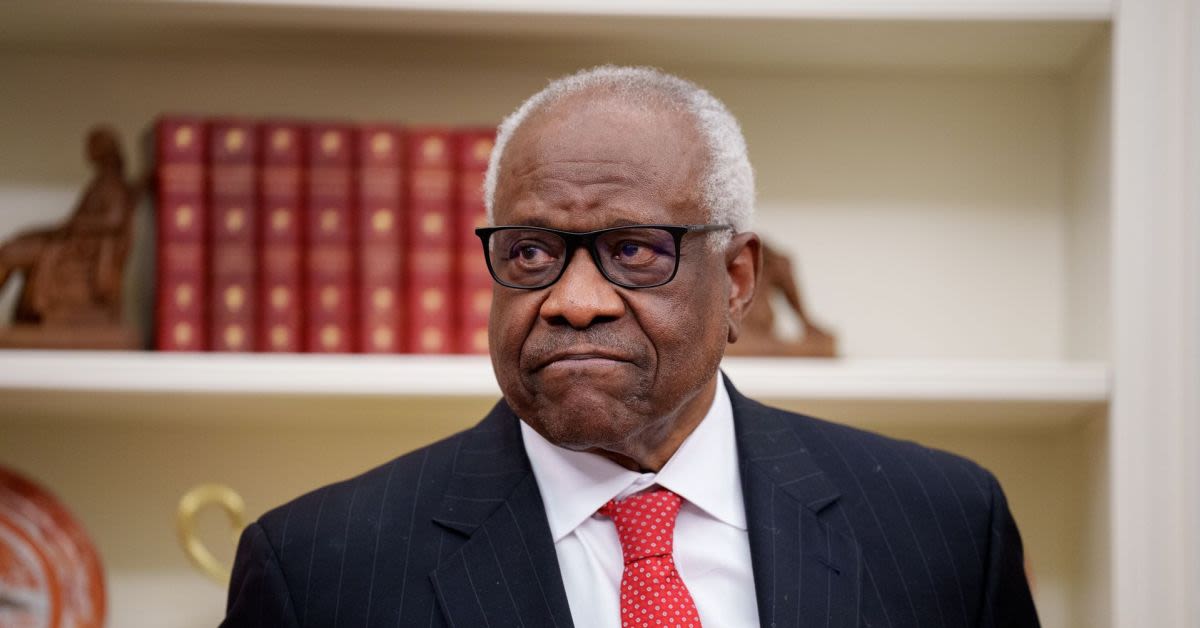 Clarence Thomas Drops Sixteen-Word Bombshell In Immigration CaseAnd Conservatives Are Cheering