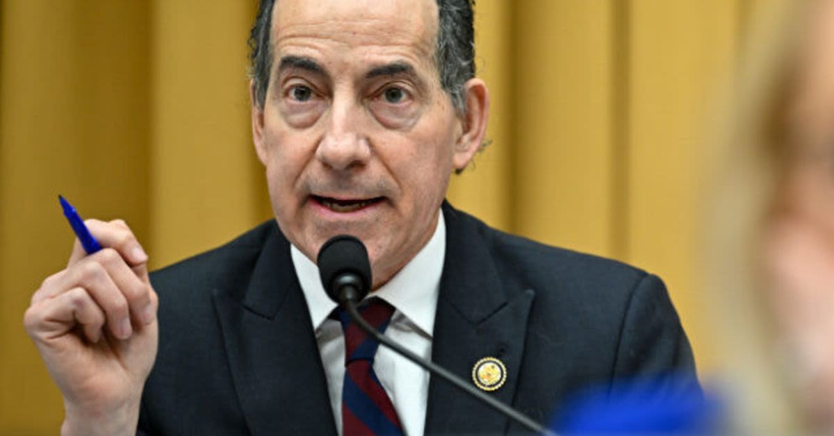Hed Be In Jail Right NowTrump Explodes Over Bidens Secret Shield For Jamie Raskin