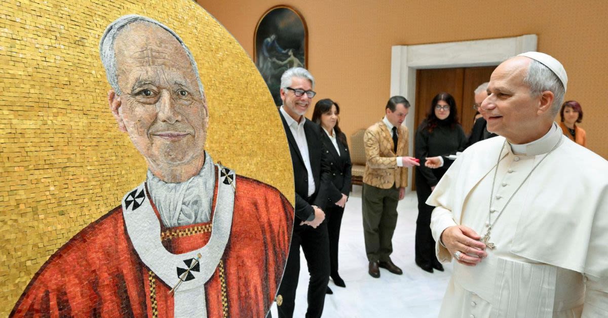 Pope Leo XIV Sinks With Catholic Republicans After Public Spat With Trump
