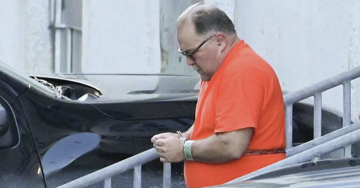 He Thought Hogs Would Erase The EvidenceNow This Jealous New York Lover Is Learning What Federal Prison Really Looks Like