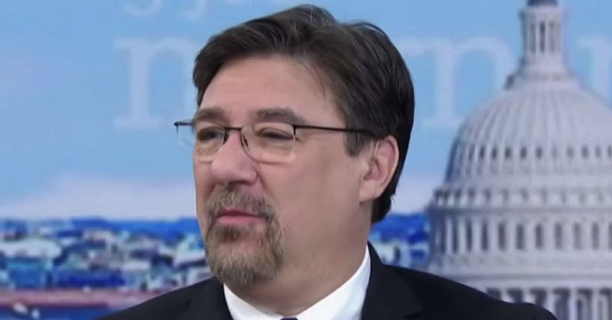 MSNBC Guest Claims Trump Plotting To Use Army To Eliminate His Enemies!