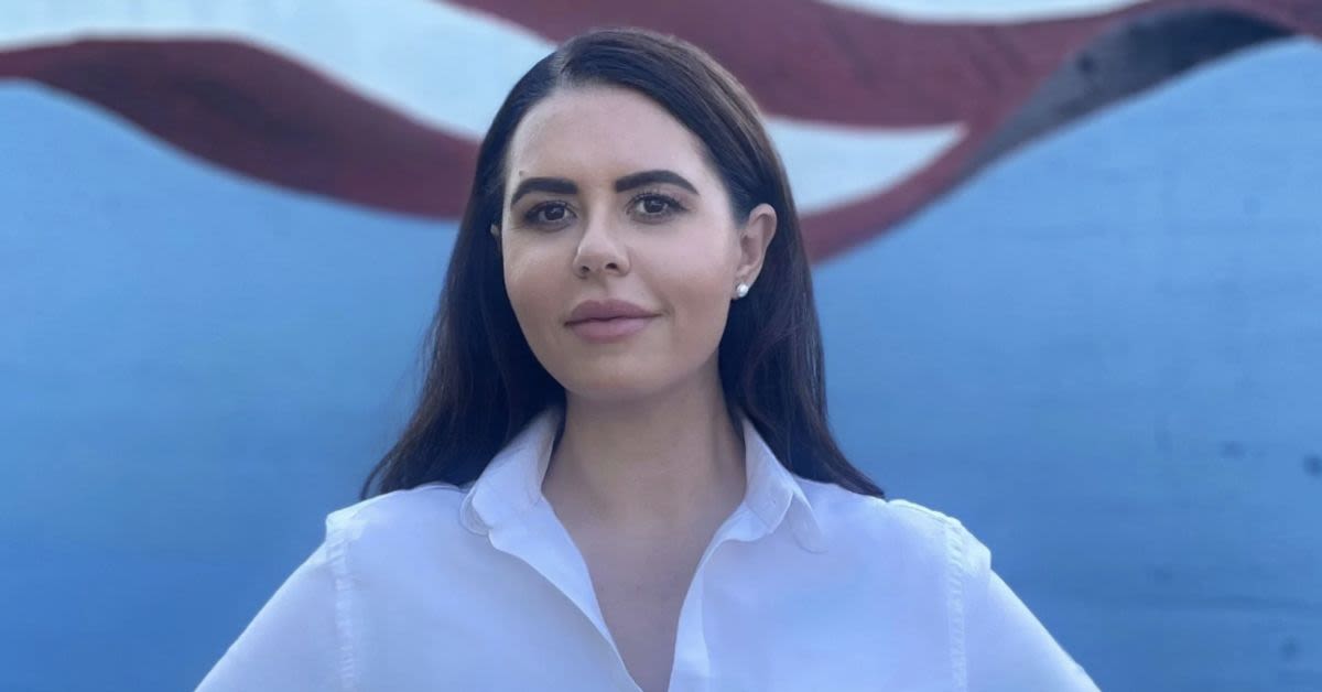 From Dominatrix To Congress: Oregon&#039;s Dem Candidate Courtney Ellynn Casgrauxs Exposes Her Past By Embracing It
