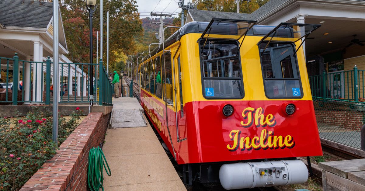 Tennessee Train Conductor Fired After America 250 Message Sends Woke Riders Into Meltdown