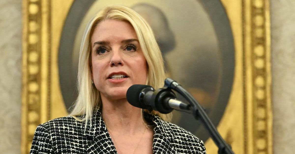 Trump Considering Replacing AG Pam Bondi Amid Major Controversy Over Epstein Documents Release