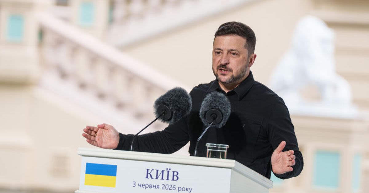 House Republicans Explode Over Ukraine Cash As Rare Discharge Maneuver Blindsides Speaker Johnson