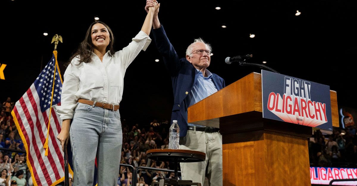 Watch: AOC Holding Secretive 'Teach-Ins'Training Activists To Confront Federal Agents