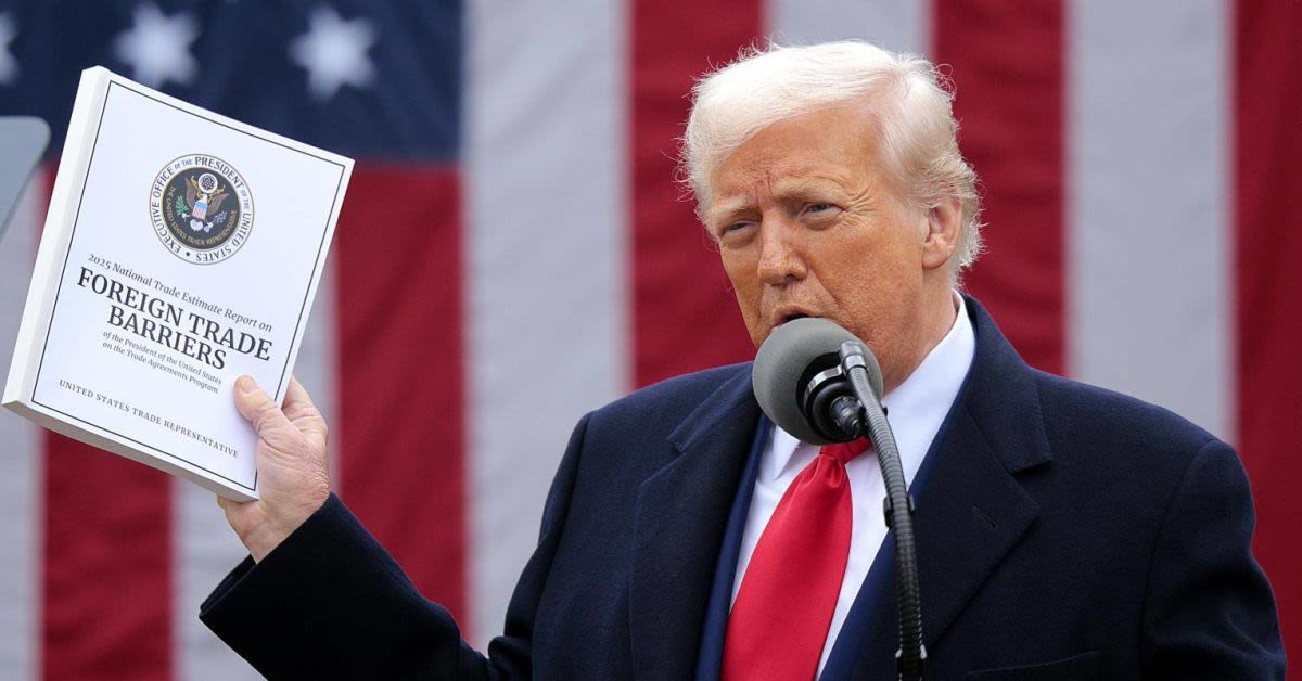 Mike Johnsons Razor-Thin Majority Cracks Over Trump Tariffs