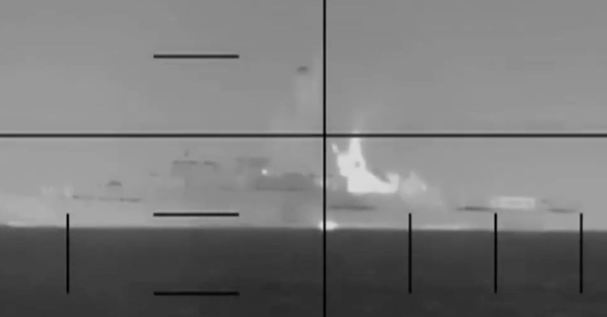 Watch: U.S. Submarine Sinks Iranian Warship In First Torpedo Strike Since WWII