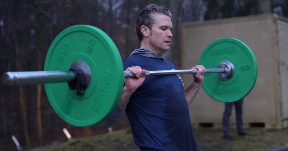 As Trumps War Chief Rebuilds A Warrior Army, The Left Launches Its Pettiest Smear Campaign Yet