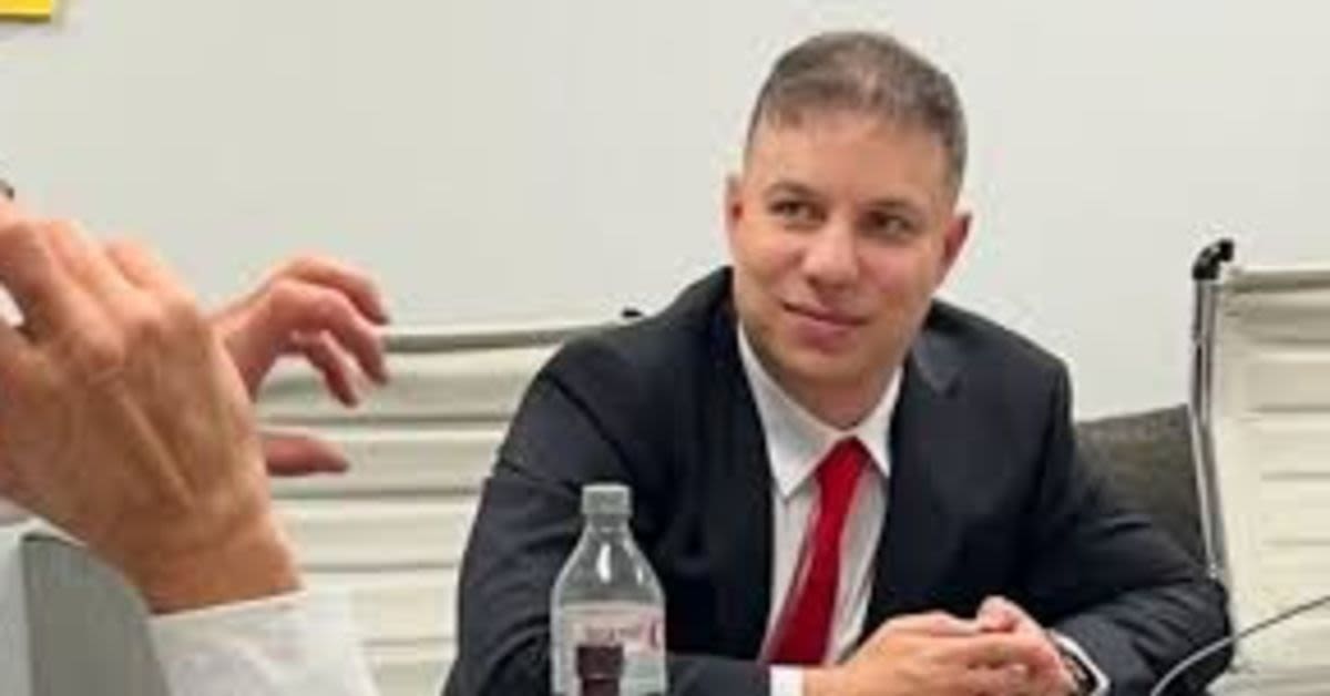 Trump Ally Shocks New York: Self-Made CEO Crushes Partys Handpicked RINO In Upset Primary