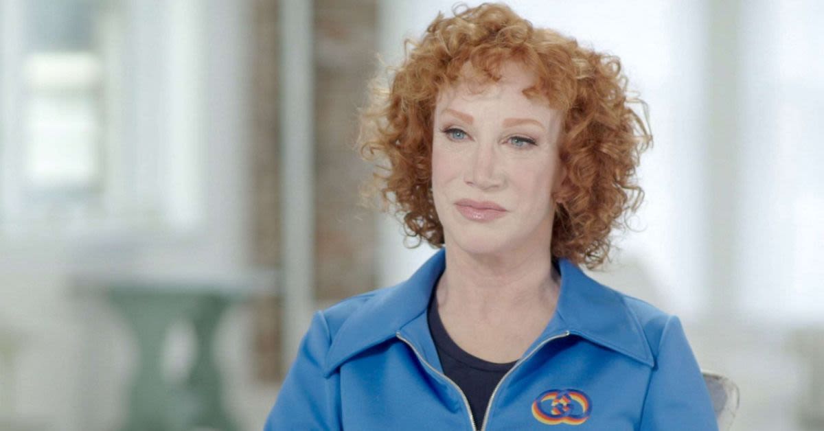 Kathy Griffins Wild Street Encounter Sparks New War On Joe Rogan