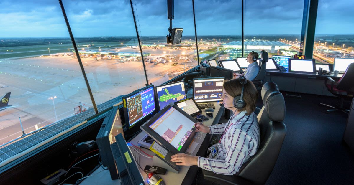 8,000+ Flights Delayed As Controllers Work Unpaid During Democrat Government Shutdown