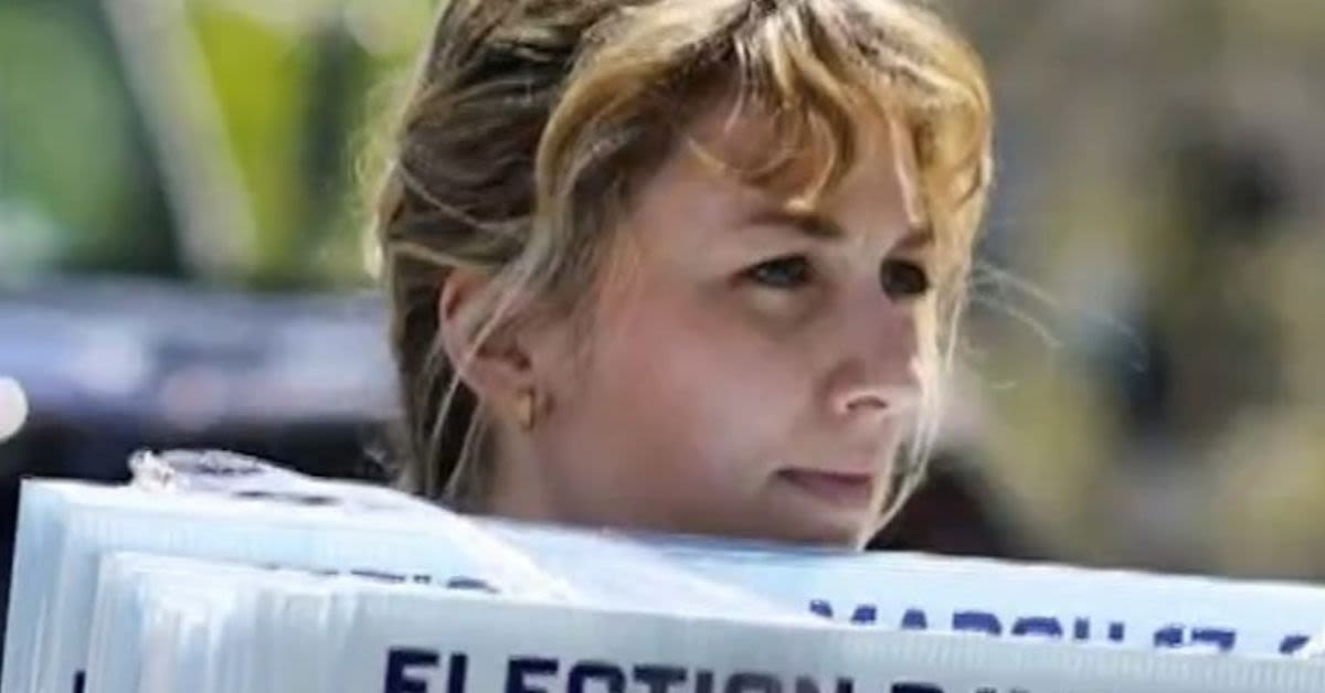 Anti-ICE Activist And Democratic Candidate Kat Abughazaleh Walks Out Of Interview Over Questions About Federal Indictment