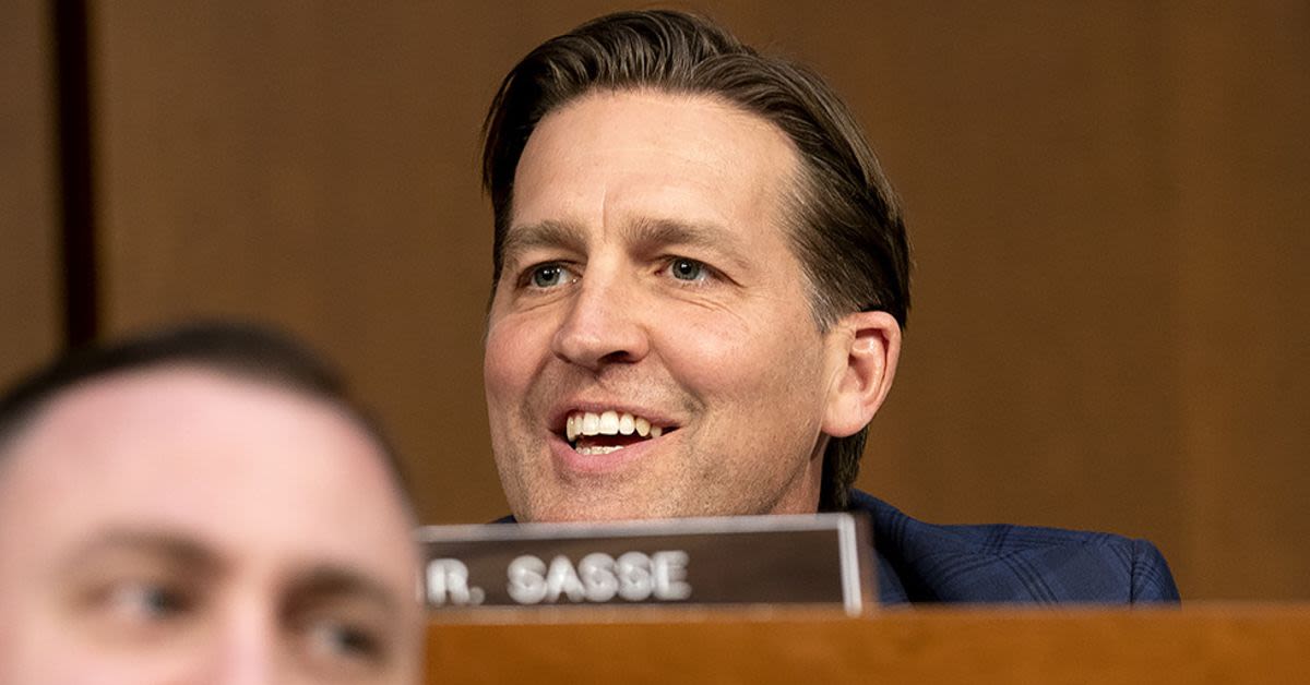 With Stage 4 Cancer, Former Senator Defies Death SentenceOnly To Issue Chilling Warning For Americas Future