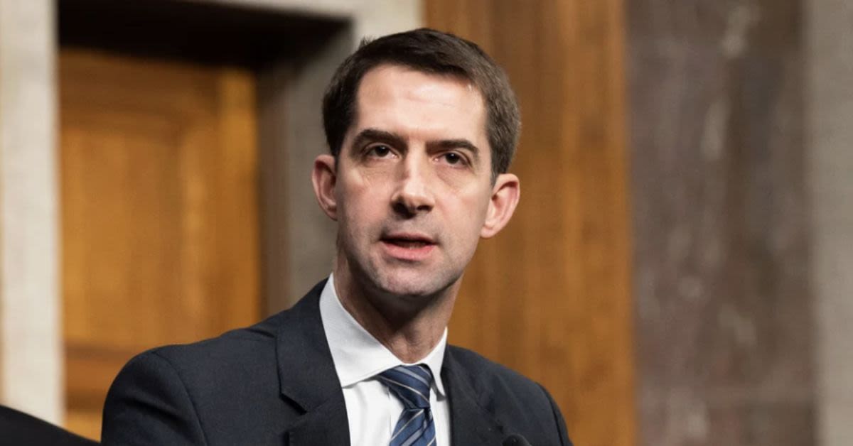 Tom Cotton Uses Obamas Libya Strike And Jeffersons Pirate Fight To Shred Democrat Outrage