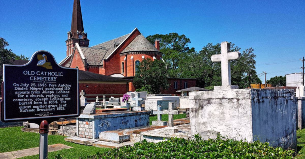 Parishioners Turned Heroes: Louisiana Churchgoers Thwart Armed Teenager&#039;s Sinister Plan