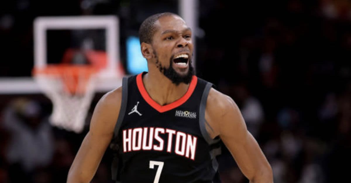 Kevin Durant Drops A Verbal Bomb On HecklerAnd The Media Is Silent