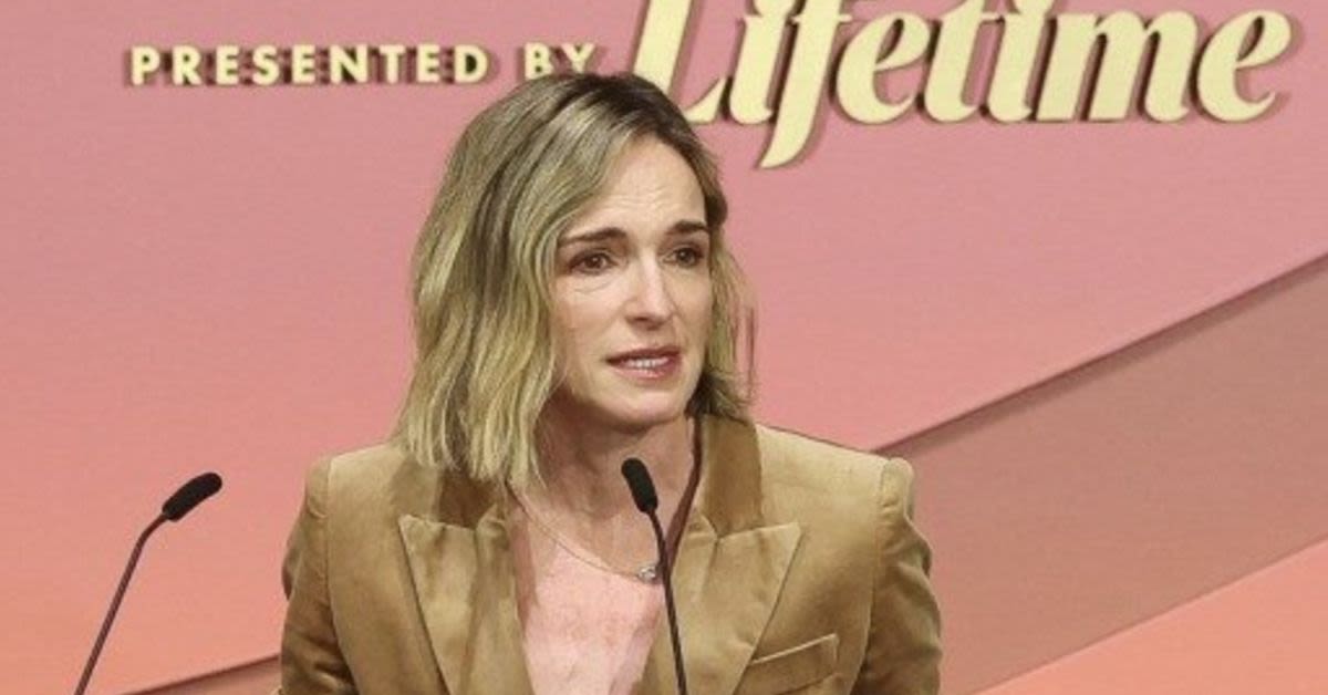 Hollywood Panic Attack: Jimmy Kimmels Wife Says Freedom Is Hanging By A Thread Under Trump